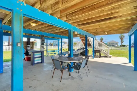 4219 Liberty Drive Galveston TX 77554