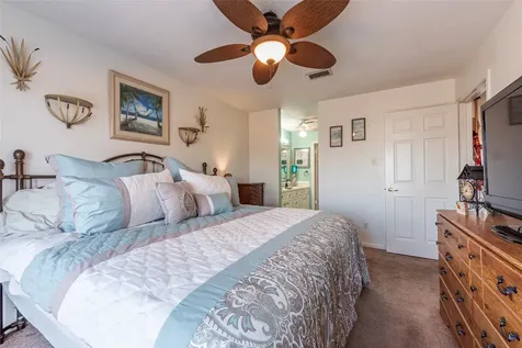 3 N Pelican Street La Marque TX 77568