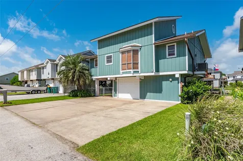 3 N Pelican Street La Marque TX 77568