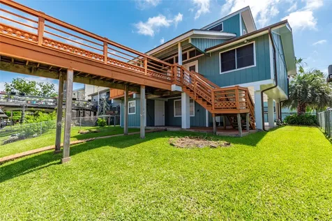 3 N Pelican Street La Marque TX 77568