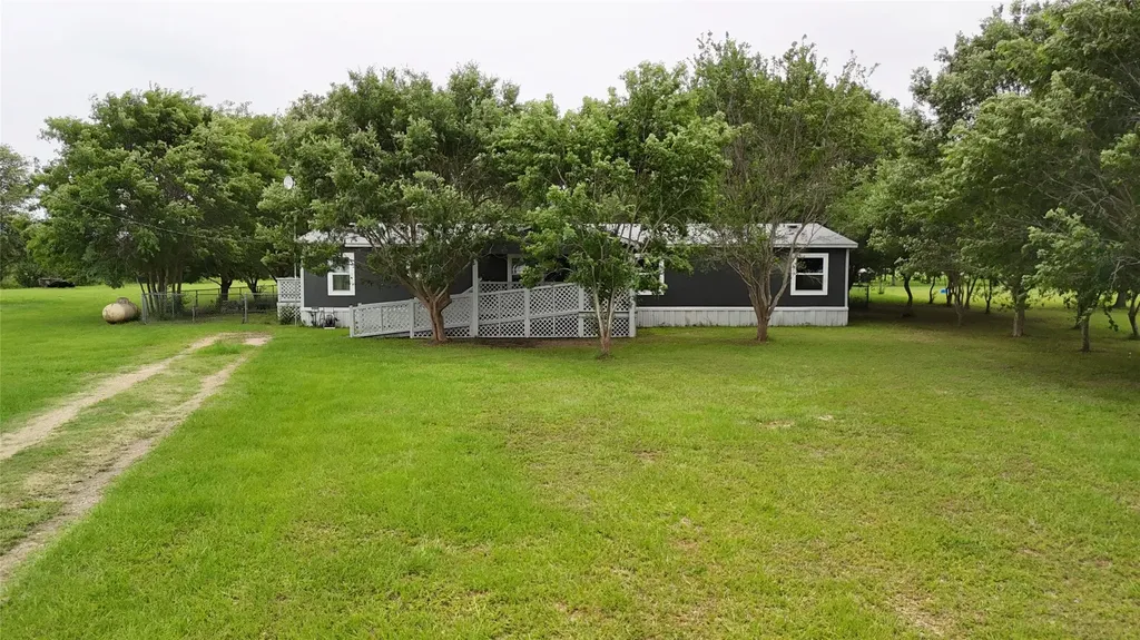 1875 Kayleen Lane Sealy TX 77474
