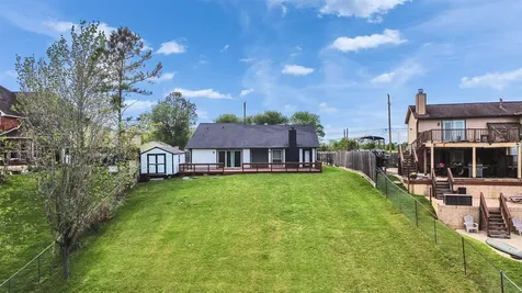 2703 Shady Lane Webster TX 77598