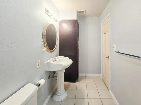 500 Ferry Road 323c Galveston TX 77550