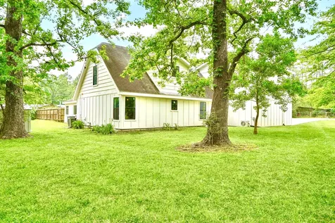 32606 Glenda Drive Magnolia TX 77354