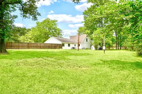 32606 Glenda Drive Magnolia TX 77354