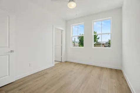 3034 Bremond Street Houston TX 77004
