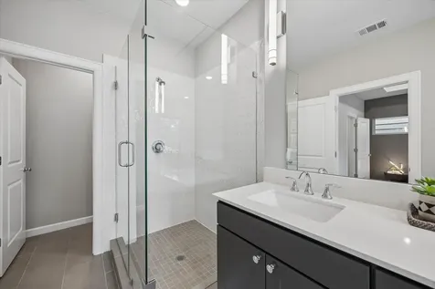 5214 Amber Sunrise Drive Houston TX 77018