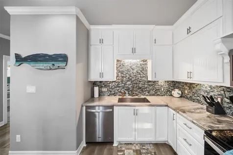 876 Palmetto Drive Port Bolivar TX 77650