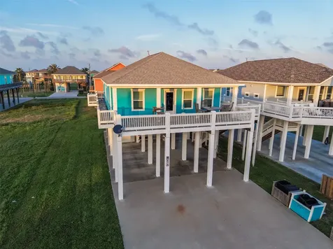 876 Palmetto Drive Port Bolivar TX 77650
