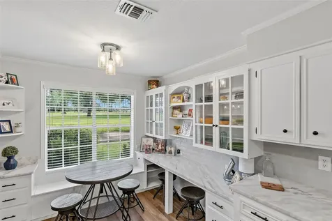 906 Standley Road Madisonville TX 77864