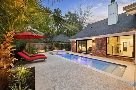 10 Starviolet Street The Woodlands TX 77380