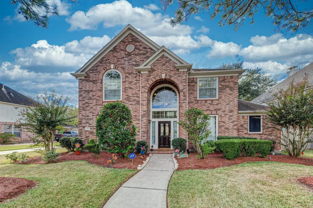 2618 Pinebend Drive Pearland TX 77584