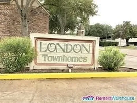 14703 Barryknoll Lane 23 Houston TX 77079