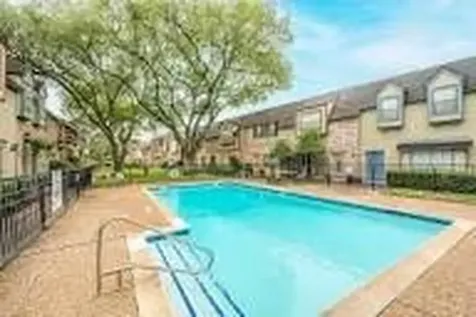 14703 Barryknoll Lane 23 Houston TX 77079