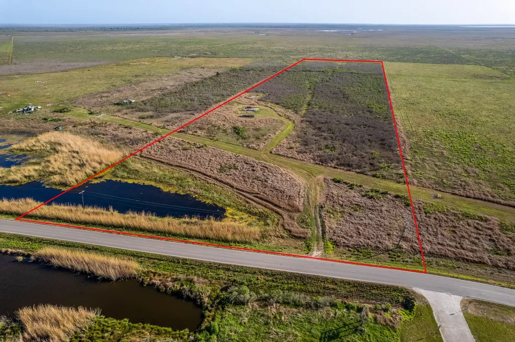 0 0 Cr-792 Freeport TX 77541
