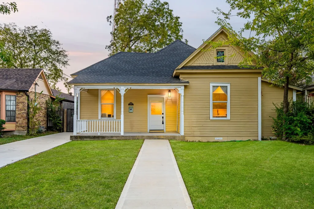 4321 Sycamore Street Dallas TX 75204