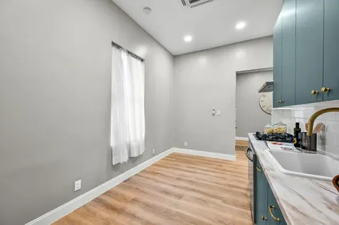 4321 Sycamore Street Dallas TX 75204