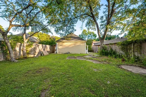 4321 Sycamore Street Dallas TX 75204