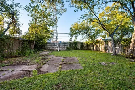 4321 Sycamore Street Dallas TX 75204
