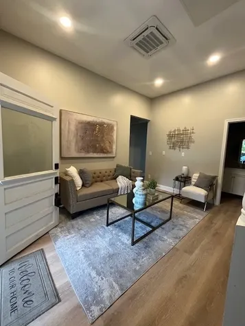 4321 Sycamore Street Dallas TX 75204