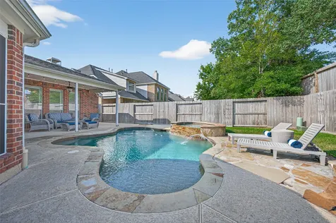 15922 Clipper Pointe Drive Cypress TX 77429