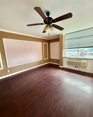7520 Hornwood Drive 1204 Houston TX 77036