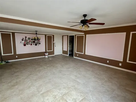 7520 Hornwood Drive 1204 Houston TX 77036