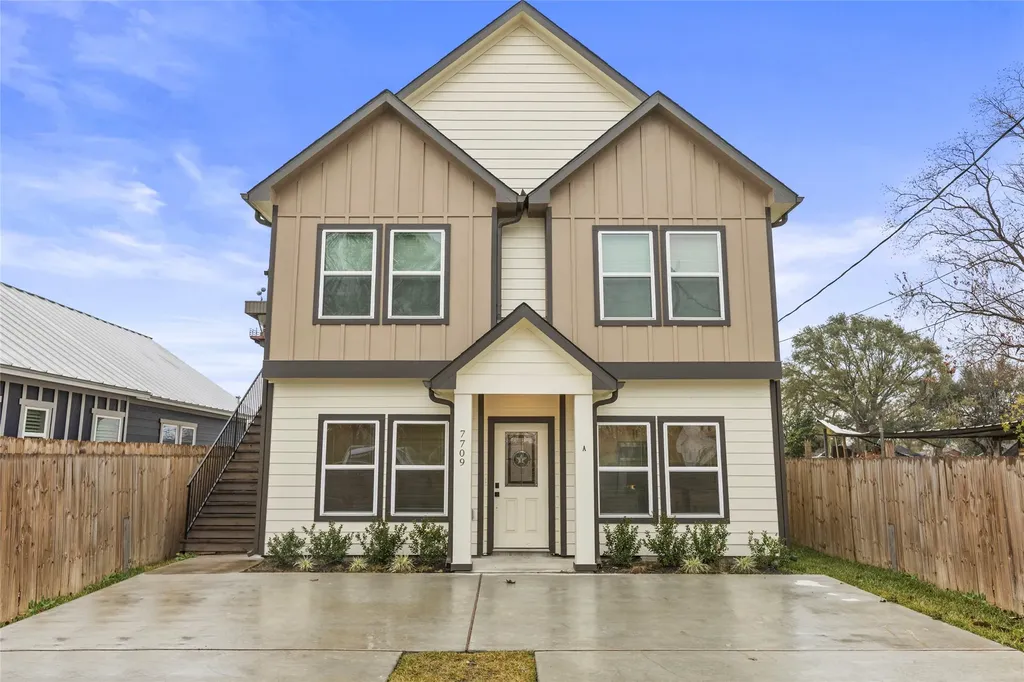 7709 Saint Louis Street A Houston TX 77028