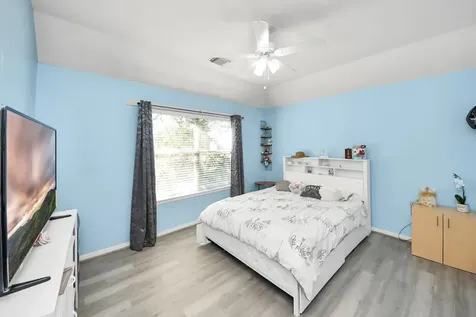 13635 Treebank Lane Houston TX 77070