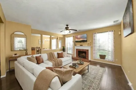 13635 Treebank Lane Houston TX 77070