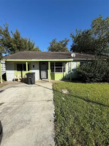 5411 Bellfort Street Houston TX 77033