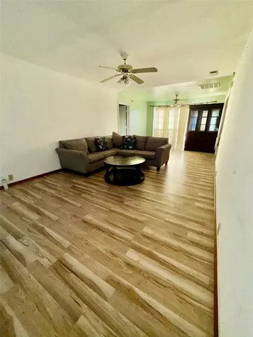 1919 Gregg Street Houston TX 77020