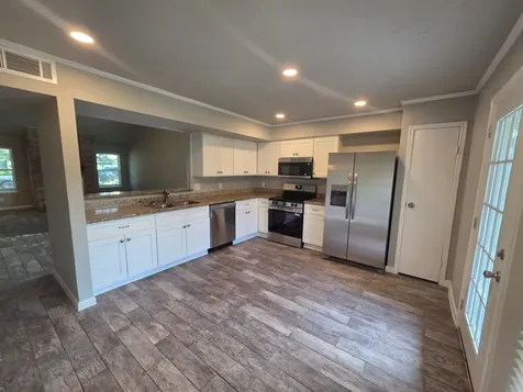 5618 Stone Creek Drive La Porte TX 77571