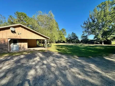 42672 Us Highway 96 S Buna TX 77612