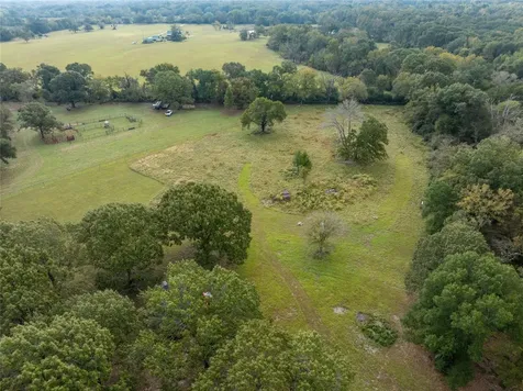 760 Private Road 2422 Oakwood TX 75855