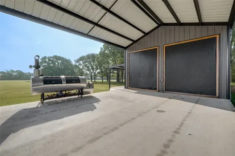 760 Private Road 2422 Oakwood TX 75855