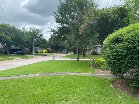 9614 Greenwillow Street Houston TX 77096