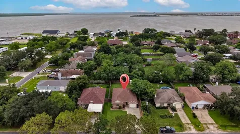 1916 41st Avenue N Texas City TX 77590