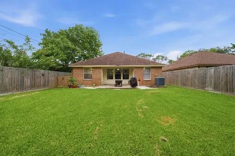 1916 41st Avenue N Texas City TX 77590