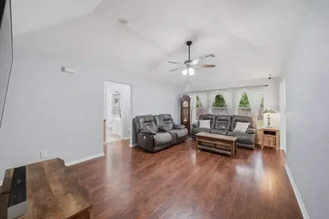 1916 41st Avenue N Texas City TX 77590