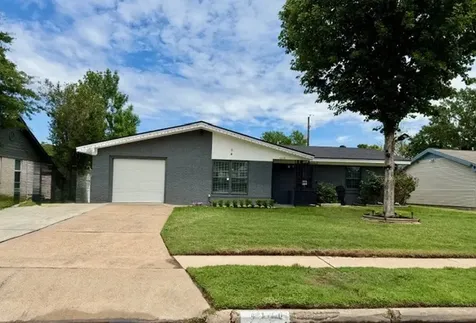 4210 Gardendale Drive Houston TX 77092
