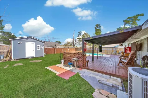 4210 Gardendale Drive Houston TX 77092