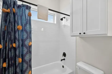 2503 103rd Street Galveston TX 77554