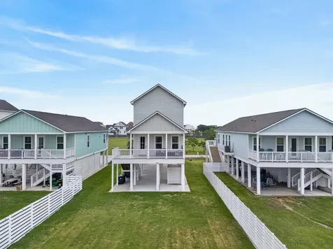 2503 103rd Street Galveston TX 77554
