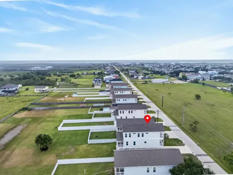 2503 103rd Street Galveston TX 77554