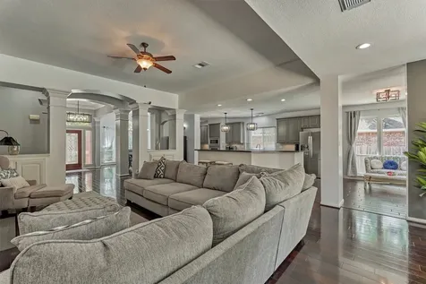 2 Candlenut Place The Woodlands TX 77381