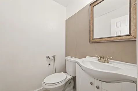 15707 Crooked Arrow Drive Sugar Land TX 77498