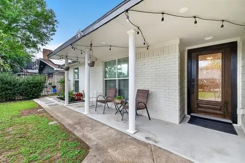 11130 Holly Hill Lane Houston TX 77041