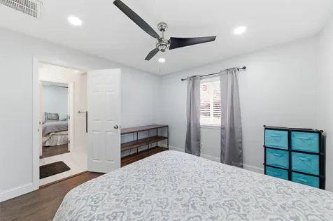 9003 Tami Renee Lane Houston TX 77040