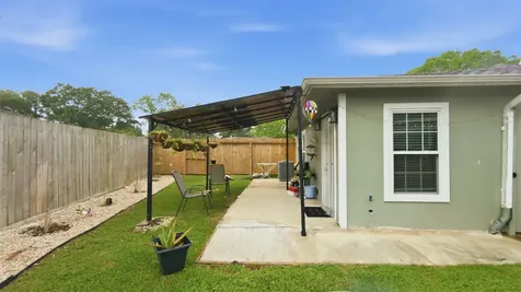 9003 Tami Renee Lane Houston TX 77040
